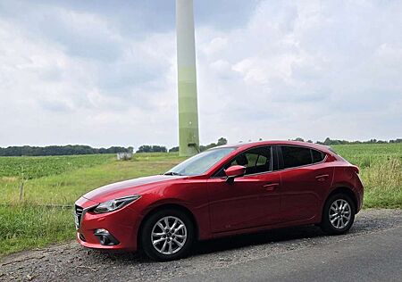 Mazda 3 SKYACTIV-D 150 Automatik Sports-Line