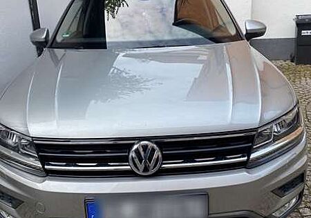 VW Tiguan Volkswagen 2.0 TDI SCR 4Motion (BlueMotion Techn.) DSG Highli