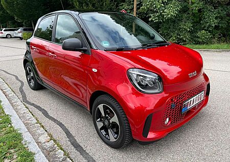 Smart ForFour JUNGER STERN/Kamera/NAVI/JBL Sound/Sitzheizung