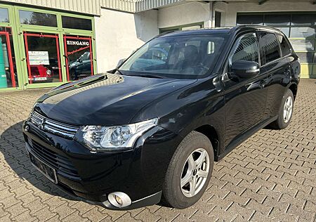 Mitsubishi Outlander ClearTec Invite 2WD