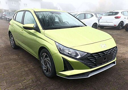 Hyundai i20 Select 1.2 MPI 79 Nav SHZ Kam SmartL 16Z MFL 58...