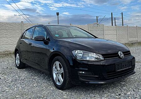 VW Golf Volkswagen 1.2