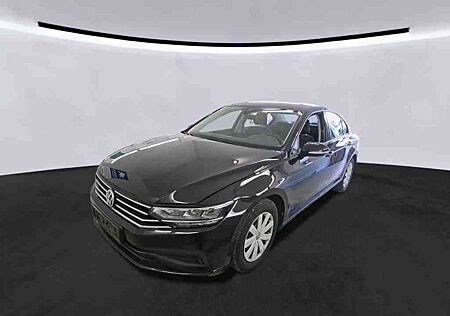 VW Passat Volkswagen 2.0 TDI Limousine*NAVI*R-KAMERA*SITZ-HZG*