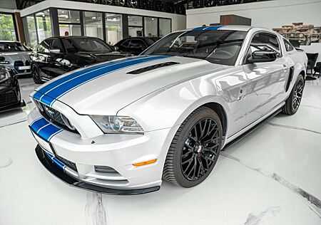 Ford Mustang 5,0 GT PREMIUM LEDER XENON FRONTKAMERA