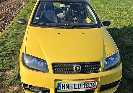 Fiat Punto 1.2 8V Trofeo