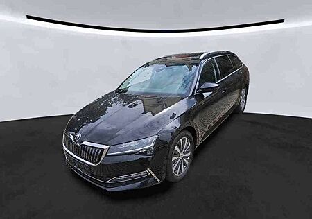 Skoda Superb Combi Style iV Aut. Navi Matrix Pano AHK
