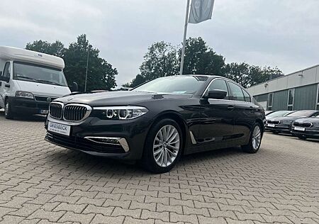 BMW 520 d xDrive Luxury Line *LED Navi Leder Kamera*