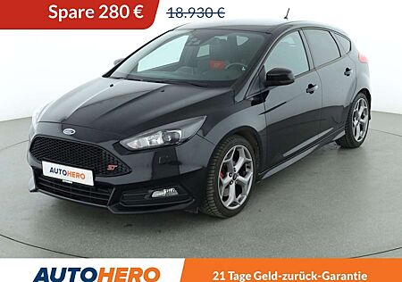 Ford Focus 2.0 EcoBoost ST *NAVI*PDC*SHZ*LHZ*TEMPO*ALU*KLIMA*