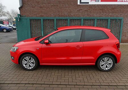 VW Polo Volkswagen V Life