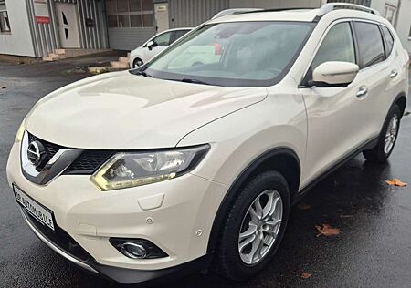 Nissan X-Trail Acenta 4x4 CAM Navi Pano SHZ MFL
