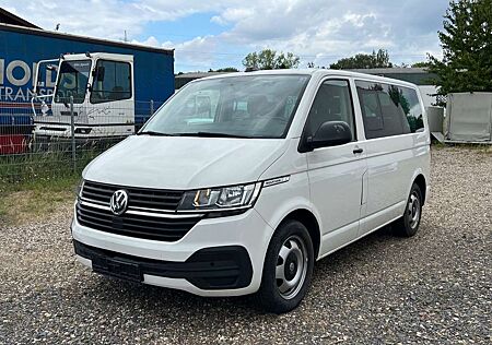 VW T6 Multivan Volkswagen Family FWD/NAVI/PDC/SHZ/DAB/CARPLAY