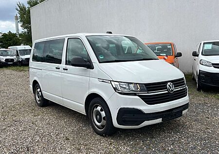 VW T6 Multivan Volkswagen Family FWD/NAVI/PDC/SHZ/DAB/CARPLAY