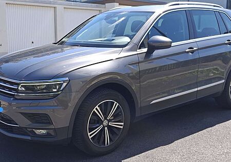VW Tiguan Volkswagen 2.0 TDI SCR 4Motion (BlueMotion Techn.) DSG Highli