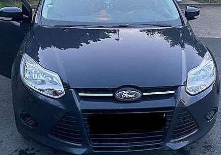 Ford Focus +1.0+EcoBoost+99g+Start-Stopp-System+Trend