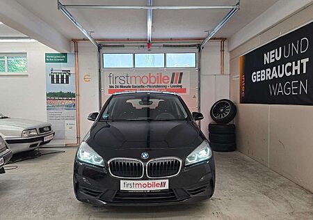 BMW 216 2 Active Tourer d Advantage*Navi*PANORAMA*