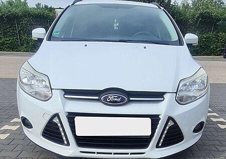 Ford Focus Turnier 1.6 TDCi DPF Start-Stopp-System Tren