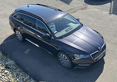 Skoda Superb Combi Ambition 2.0 TDI AHK LED ACC STHZ NAVI SHZ