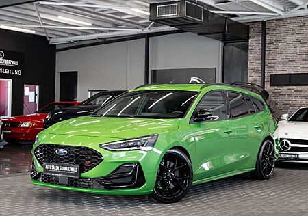 Ford Focus ST Turnier|RECARO|MATRIX|B&O|AHK|KAMERA