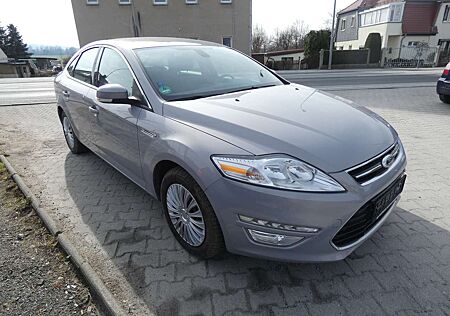 Ford Mondeo Titanium Klima Sitzheiz. Temp. HU AU Neu