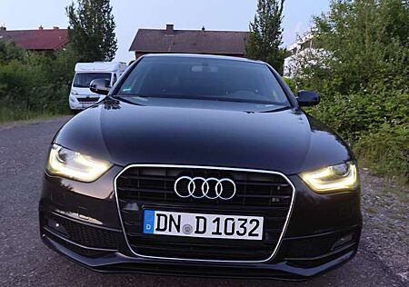 Audi A4 2.0 TFSI S line Sportpaket