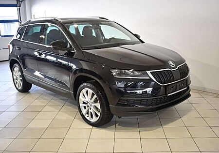Skoda Karoq 2.0TDI ACC Navi 18" LM DAB AHK