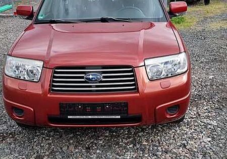 Subaru Forester 2.0X Automatik Comfort TÜV neu 1 Vorbesitzer