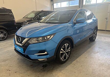 Nissan Qashqai 1.3 DIG-T Zama *1-Hand *NAVI *AHK *Panorama *Kamer