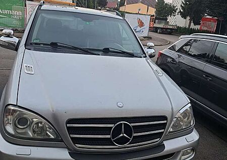 Mercedes-Benz ML 270 Automatik Getriebe , Anhängerkuplung
