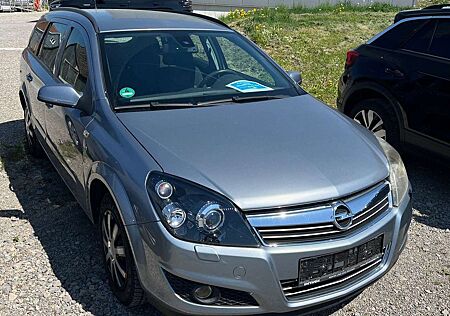 Opel Astra H Caravan 1.8 Edition AHK Bi-Xenon