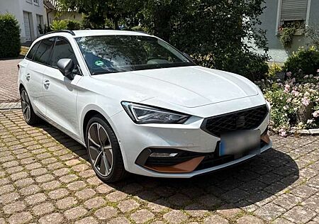 Seat Leon Sportstourer 1.5 eTSI ACT OPF DSG FR Plus