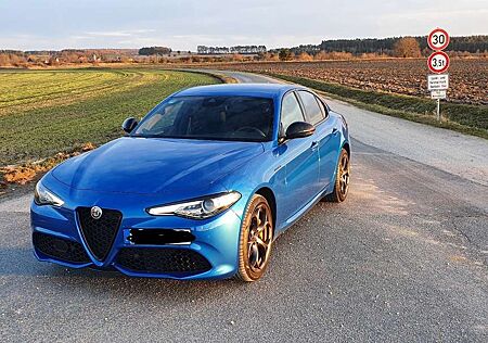 Alfa Romeo Giulia 2.0 Turbo 16V AT8-Q4 Veloce