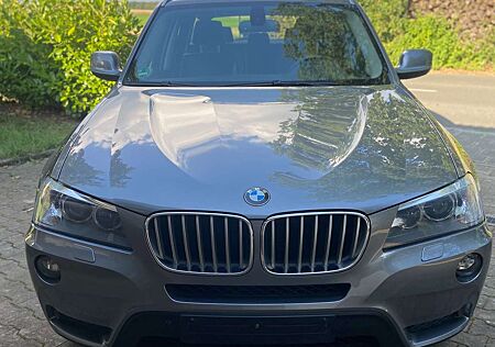 BMW X3 +xDrive30d+Aut.