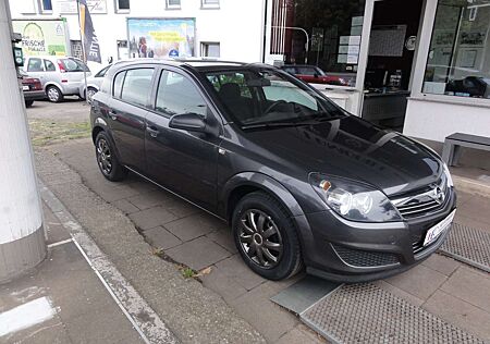 Opel Astra Basis