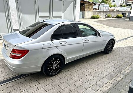 Mercedes-Benz C 180 (BlueEFFICIENCY) 7G-TRONIC Avantgarde