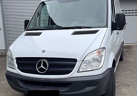 Mercedes-Benz Sprinter 209/211/213/215 CDI (906.611/613)