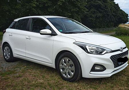 Hyundai i20 +1.2+Select