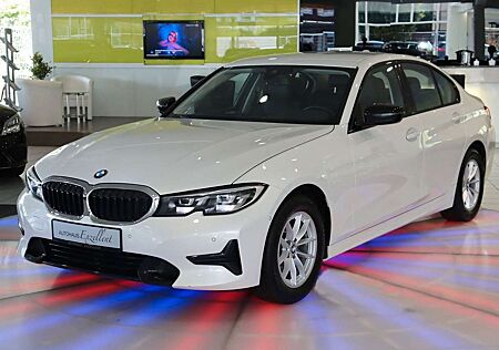 BMW 318 d Lim Sport Line*LEDER*NAVI*KAMERA*ALU*LED*