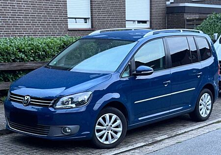 VW Touran Volkswagen Highline BMT