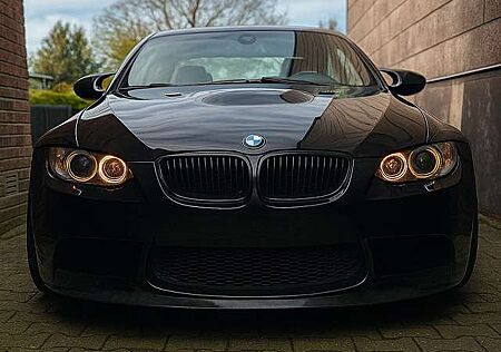 BMW M3 Cabrio Drivelogic Akrapovic Deutsches Fahrzeug