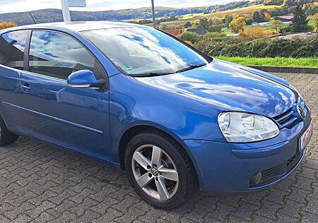 VW Golf gebraucht kaufen VW Golf Volkswagen 1.4 Trendline/Navigation