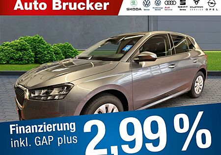 Skoda Fabia Active 1.0 TSI+Klimaanlage+Parksensoren+Sitzheizun