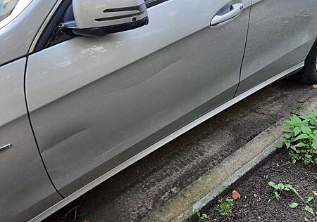 Mercedes-Benz E 220 T CDI AutomatikAvantgarde