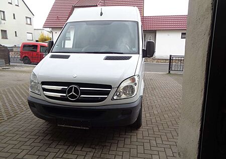 Mercedes-Benz Sprinter 316 CDI Geschl. Kasten / Hoch / Lang / 3-Sitzer