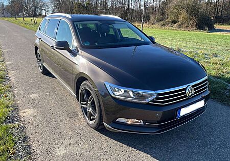 VW Passat Variant Volkswagen 2.0 TDI SCR Highline