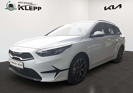 Kia XCeed Ceed SW / cee'd SW 1.5 T-GDI 140 PS DCT Spirit Leder Tec.