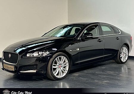 Jaguar XF Prestige 25t AWD KAMERA+MERIDIAN+MEMORY+PANO