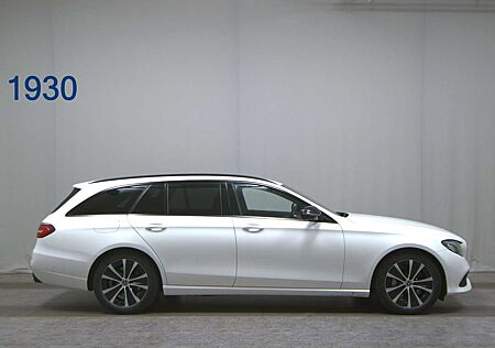 Mercedes-Benz E 350 d T Avantgarde Night Widescreen Burmester