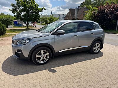 Peugeot 3008 Allure 2.0 HDi neues Modell*Zahnriemen gew*