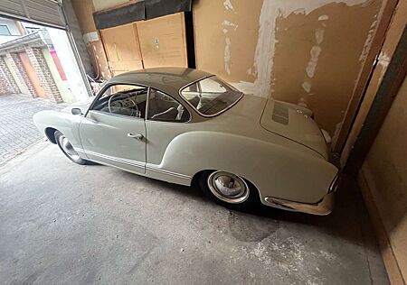 Volkswagen Karmann Ghia 1959 Deutsch