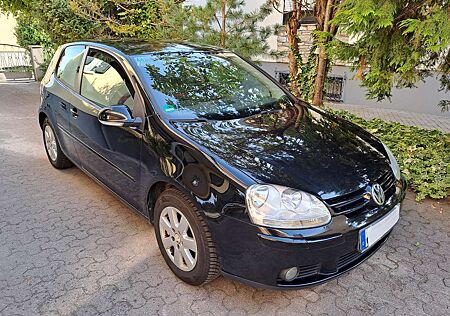 VW Golf Volkswagen 1.9 TDI DPF Goal